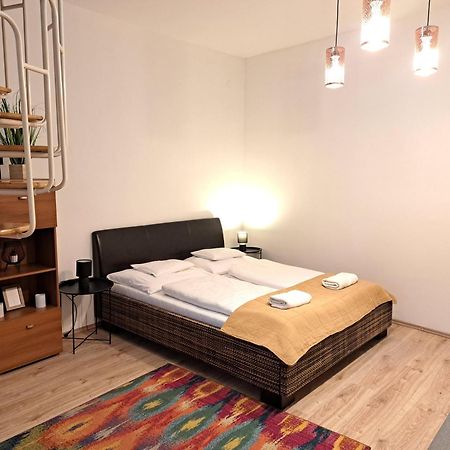 Orient Apartmanhaz エゲル エクステリア 写真