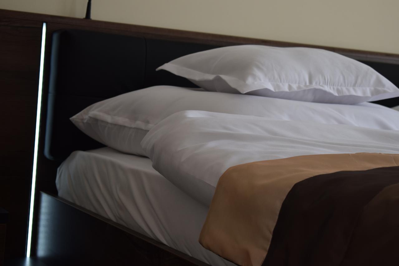 Orient Apartmanhaz エゲル エクステリア 写真
