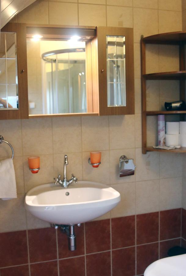 Orient Apartmanhaz エゲル エクステリア 写真
